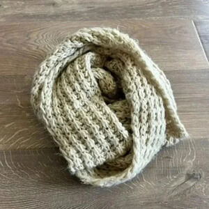 oatmeal colored infinity scarf